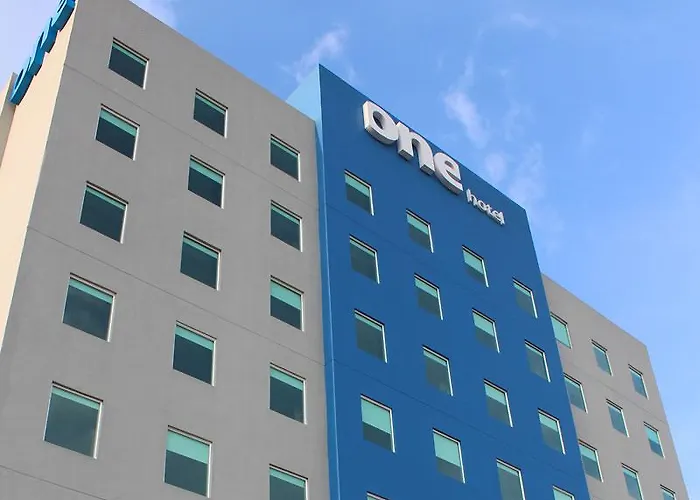 Hotel One Ciudad De La Raza