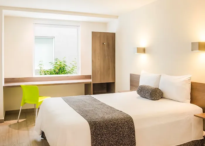 Hotel One Ciudad De La Raza 3*