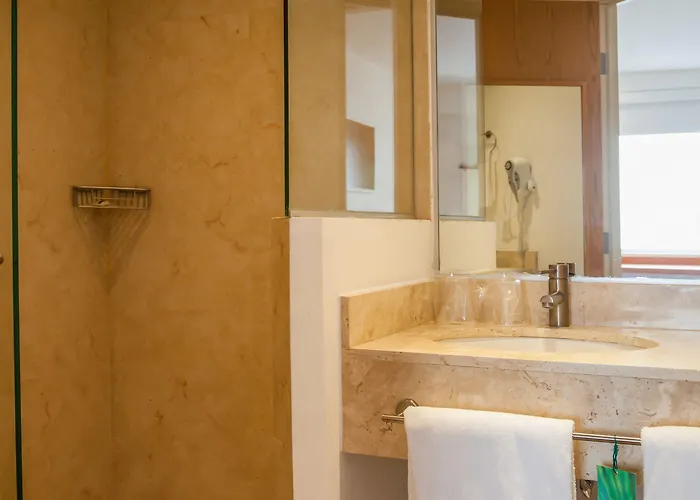 Hotel One Ciudad De La Raza 3*